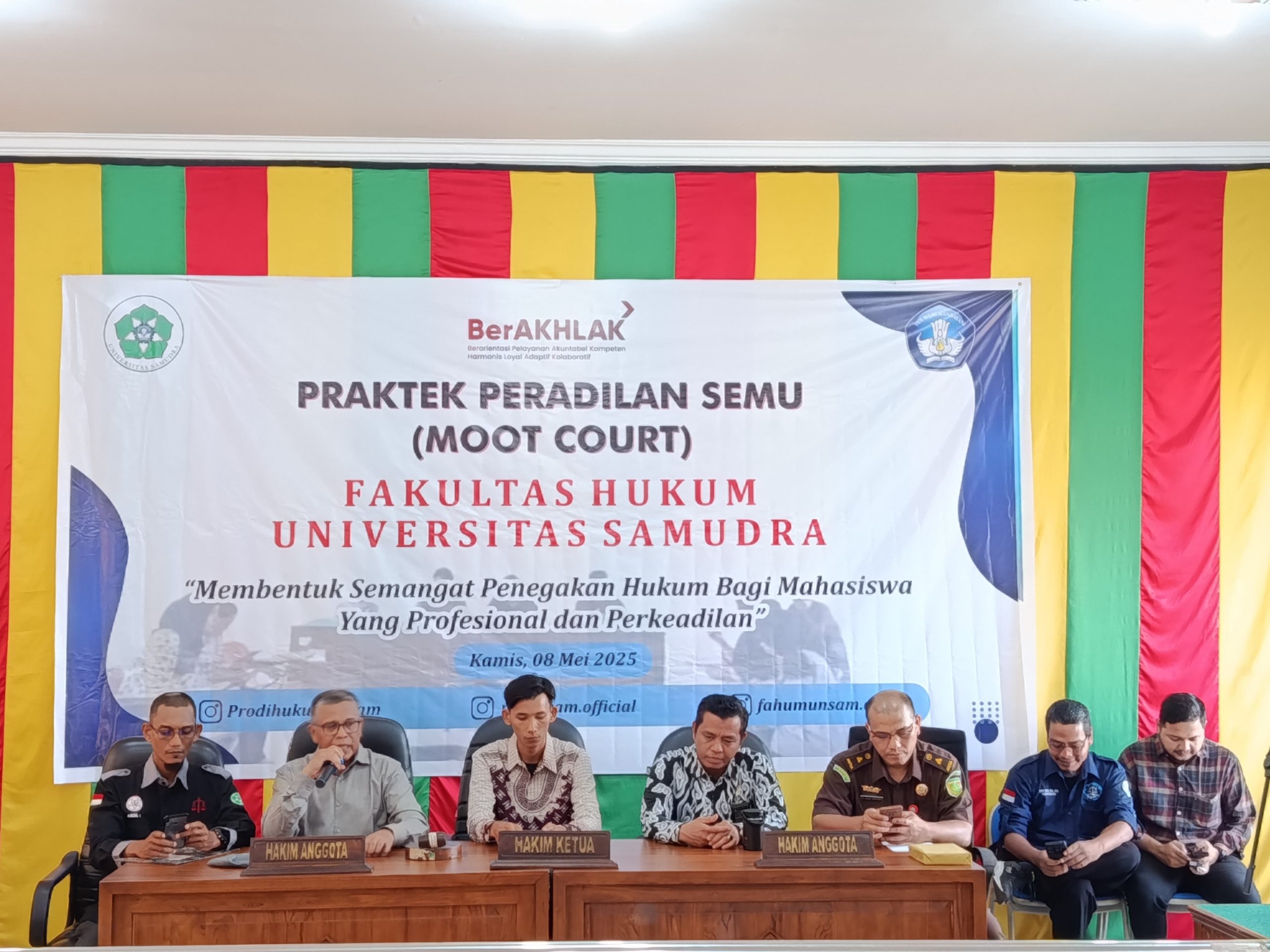 Fakultas Hukum Gelar Pertandingan Peradilan Semu (Moot Court Competition)Ajang Simulasi Sidang Tingkat Mahasiswa, Wujudkan Generasi Penegak Hukum Profesional