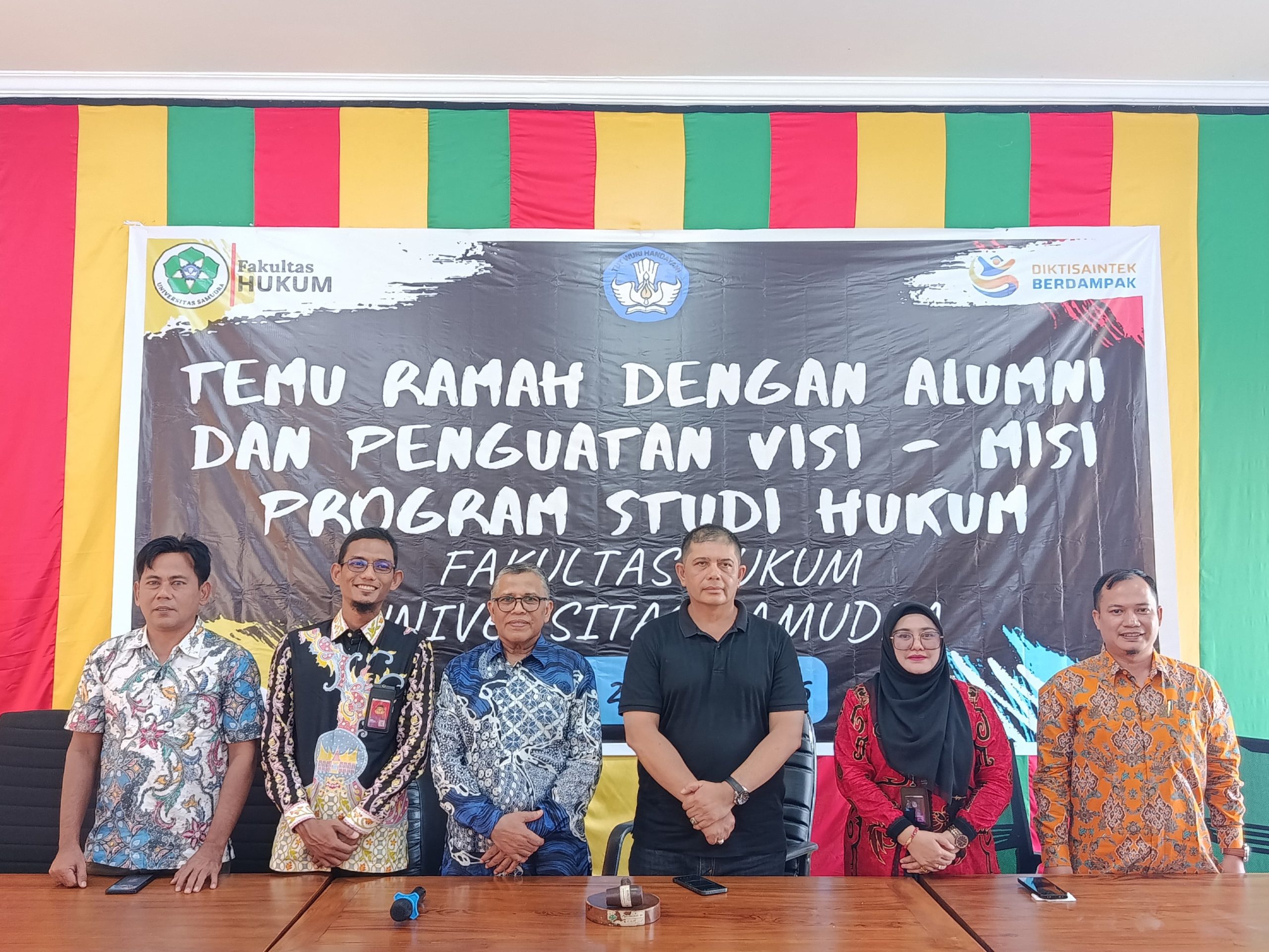 Fakultas Hukum Gelar Temu Ramah Alumni dan Penguatan Visi-Misi Program Studi Hukum